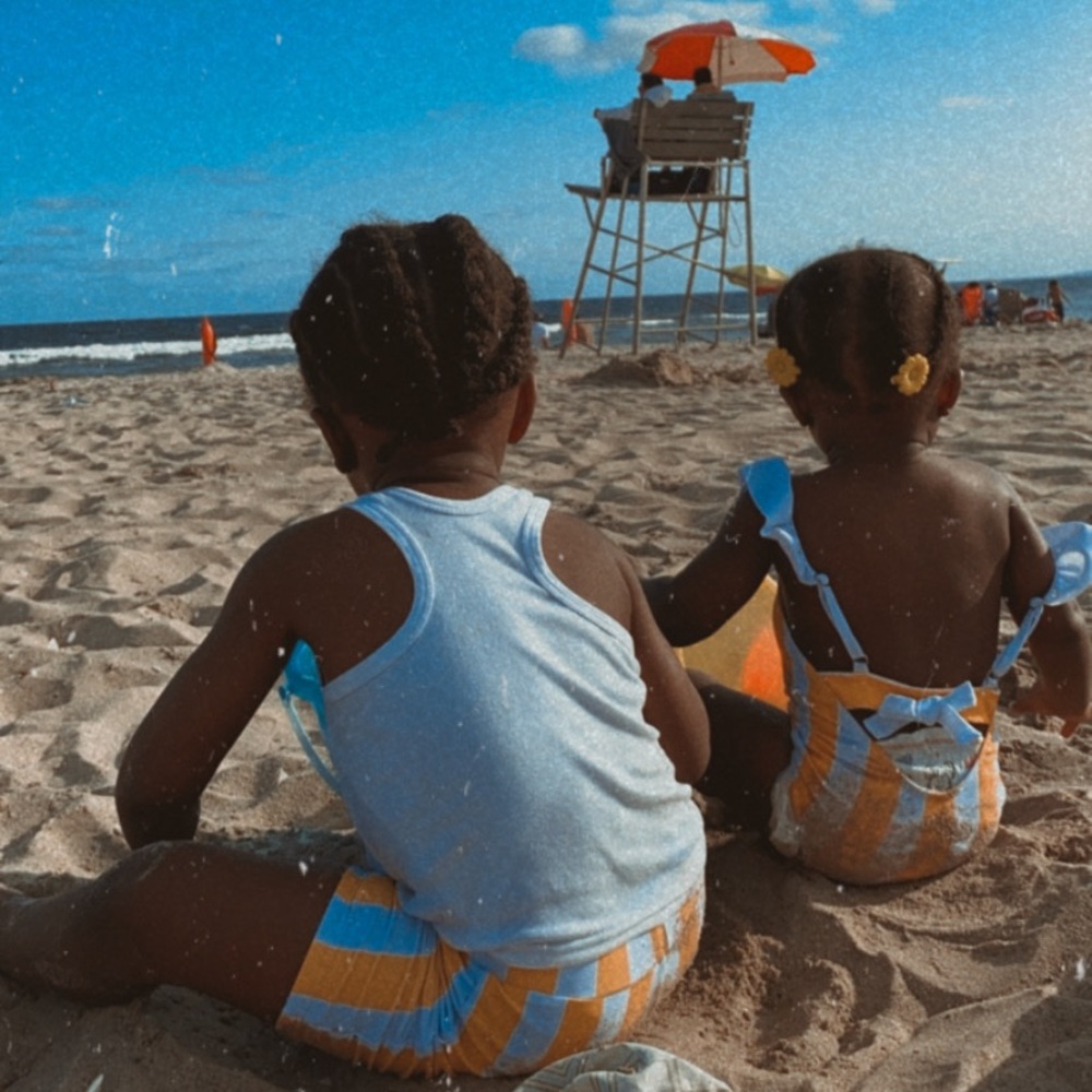 Meet your Posher, Nasi & Nayla